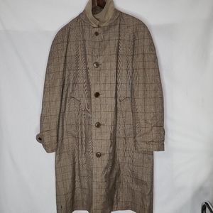 INVERTERE Reversible Trench Coat